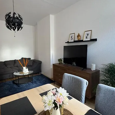 Apartmán Stylishe Maisonette - 4 Schlafplaetze - 2 Smart-tvs Perleberg